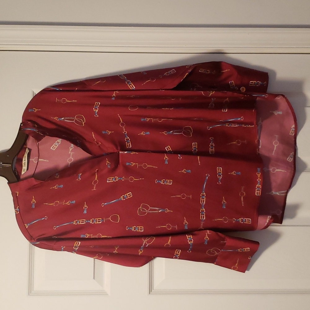 Zara Basic Pullover High Low Style Polyester Blouse, size XS NWOT